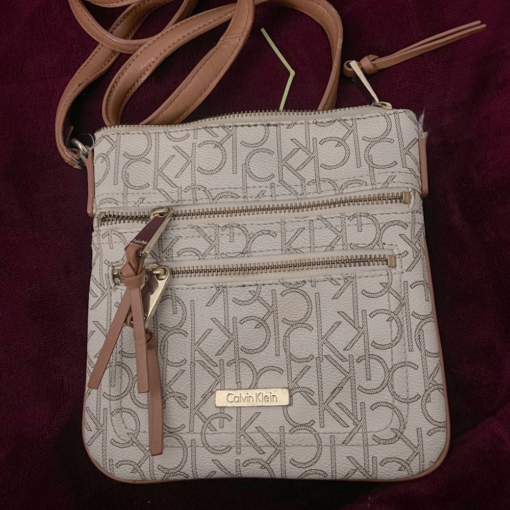 Calvin Klein crossbody